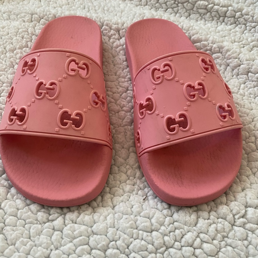 Very lightly used pink Gucci slides